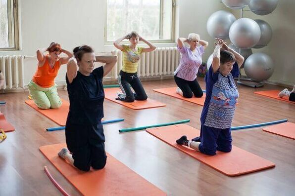 Training therapy for the treatment of osteoarthritis