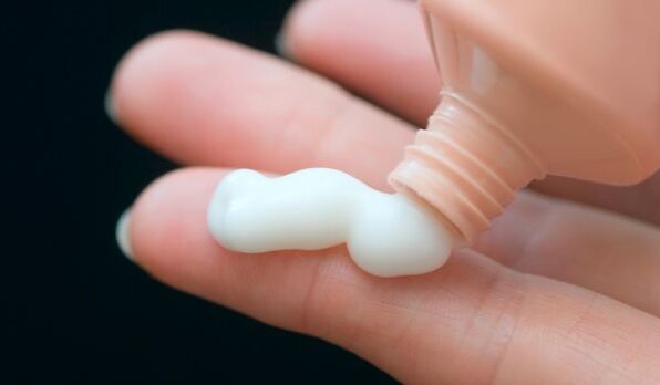 Ointment for the treatment of knee osteoarthritis